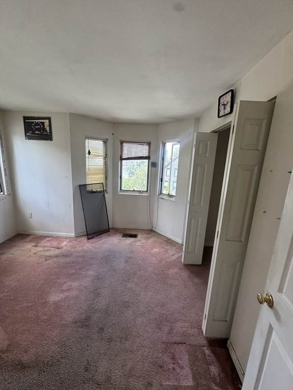 70 Saint James - Photo 1