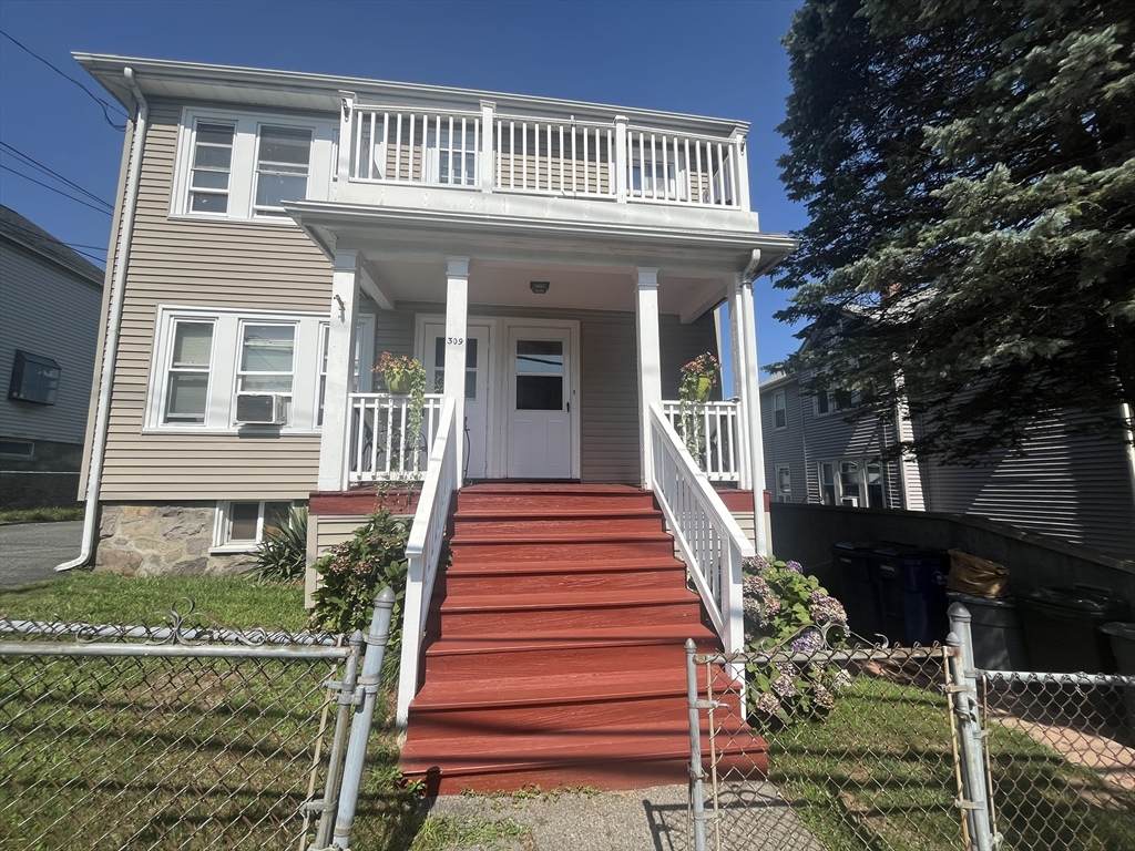 309 Kittredge - Photo 1