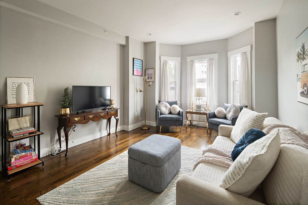 6 Chestnut Ave - Photo 1