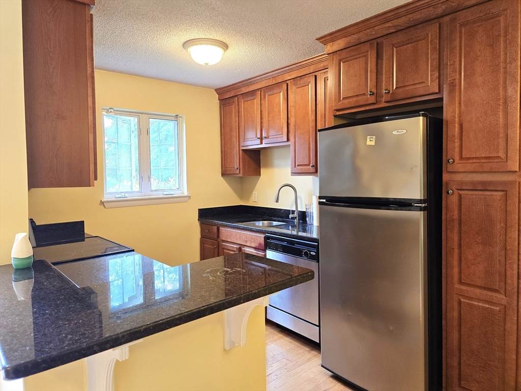 9 Adams St - Photo 1