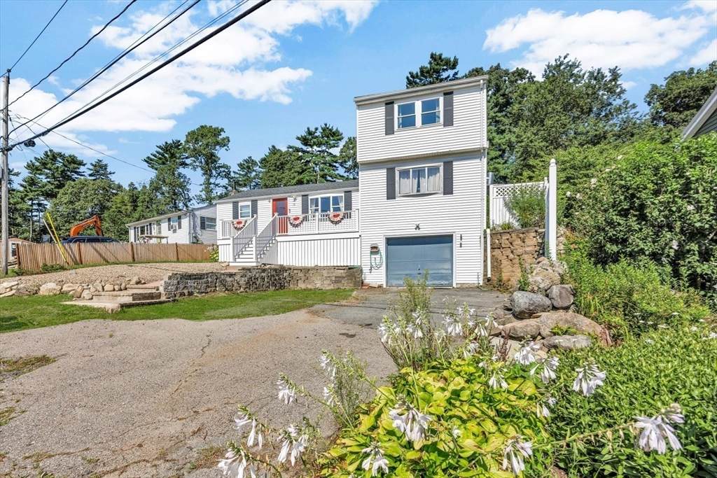 15 Beechwood Ave - Photo 1