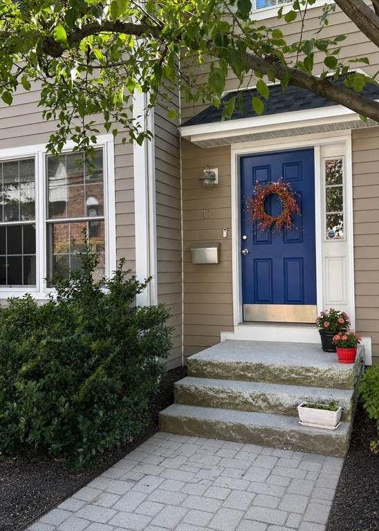 43 Leyden St - Photo 1