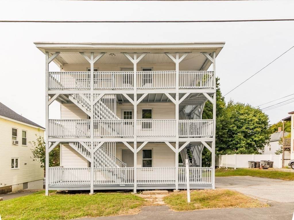 133 Baker St - Photo 1