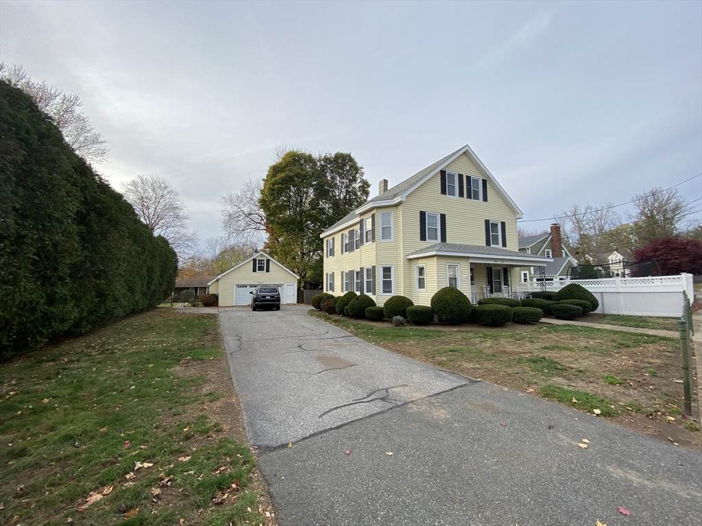 103 Pine Street - Photo 1