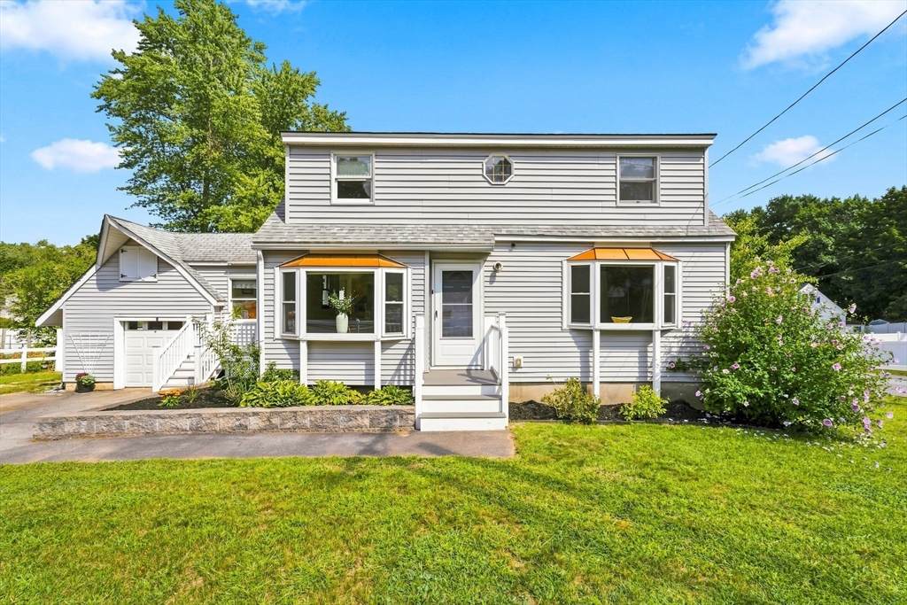1251 Shawsheen St - Photo 1