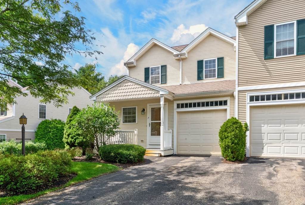 7 Sycamore Dr - Photo 1