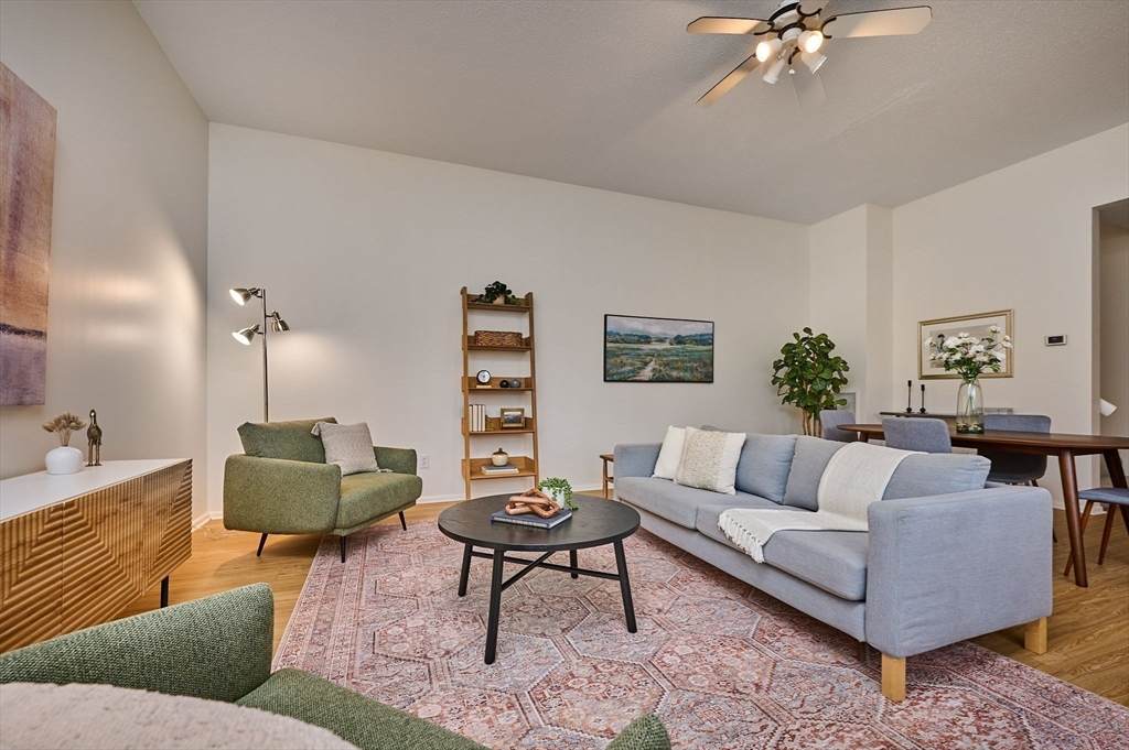 26 Crescent St - Photo 1