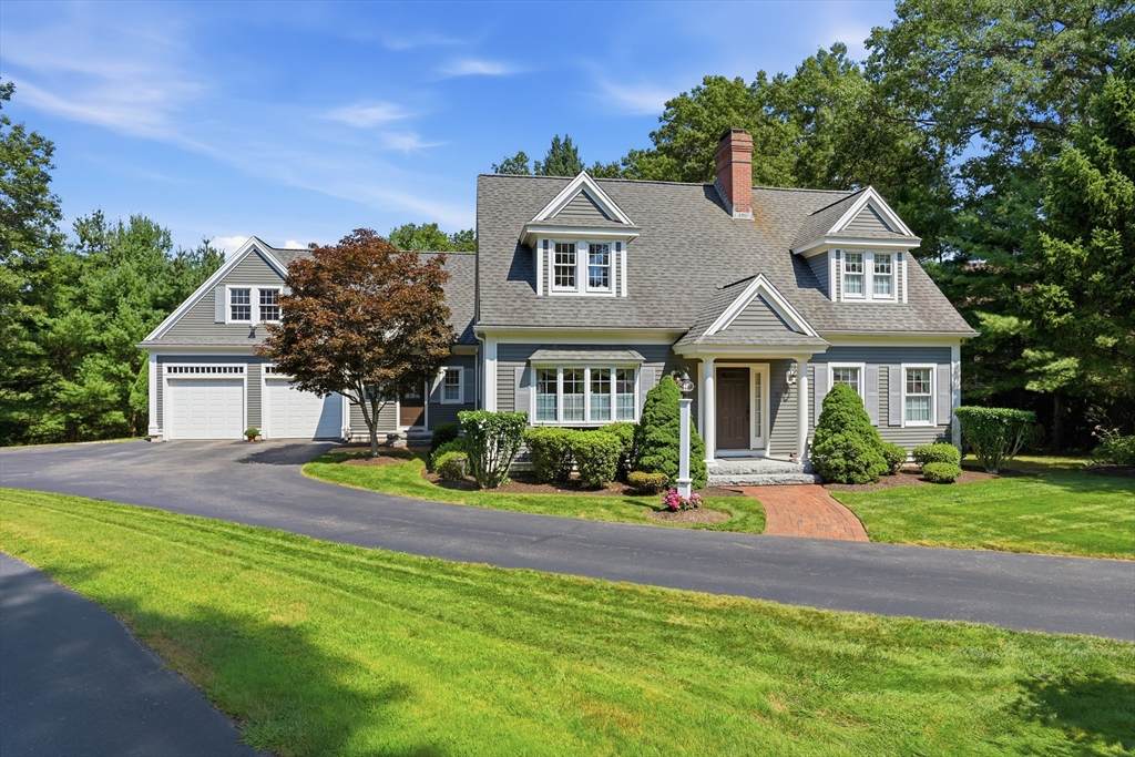 12 Boxwood Lane - Photo 1