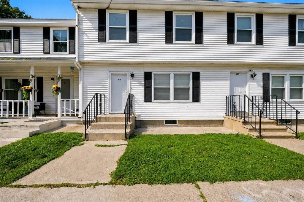 87 Beacon Ave - Photo 1