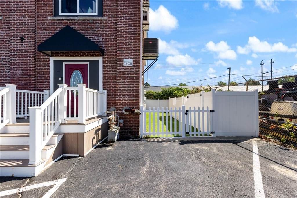 37 Stevens St. - Photo 1