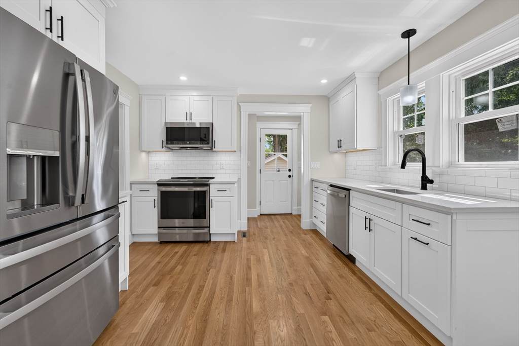 47 Ronald Rd - Photo 1