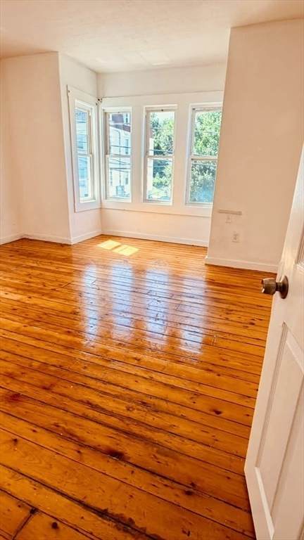 502 Fourth St - Photo 1