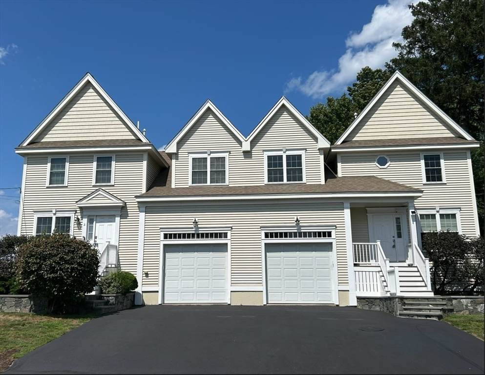 4 N Pleasant St - Photo 1
