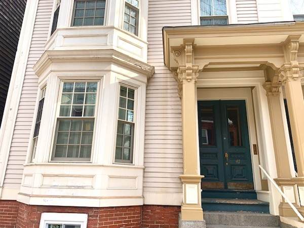 41 Monmouth St - Photo 1