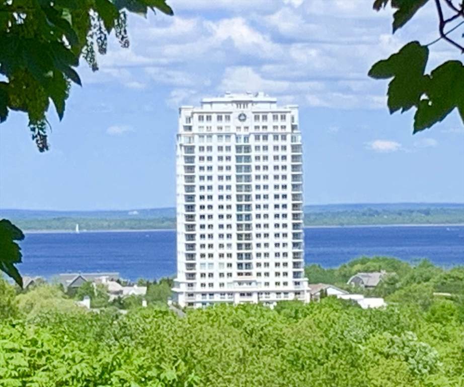 1 Tower Dr - Photo 1