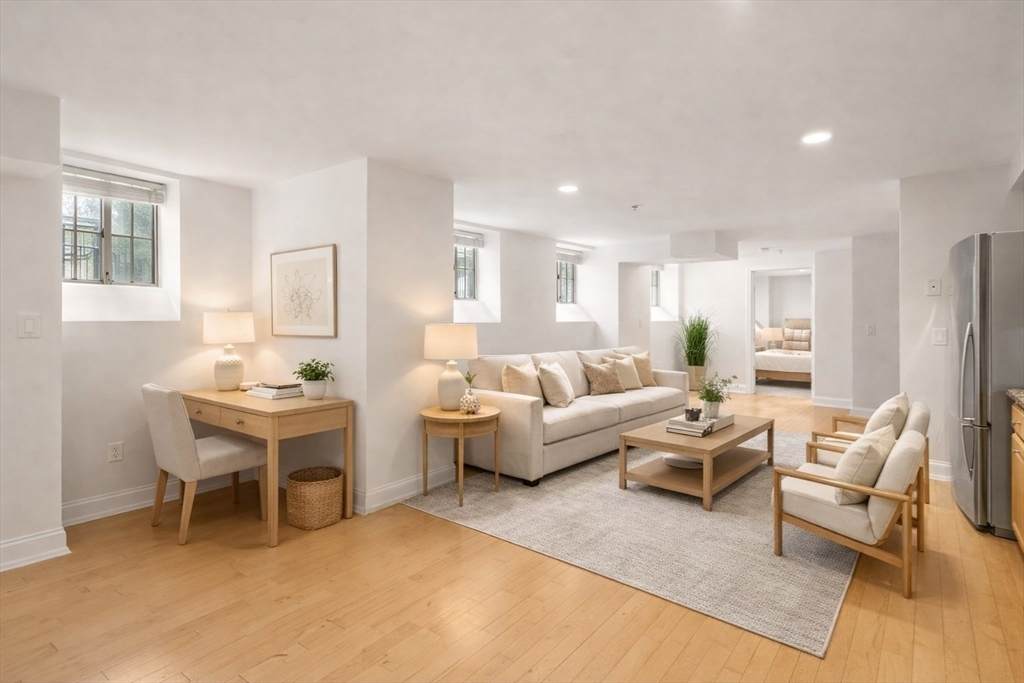 20 Chapel St - Photo 1