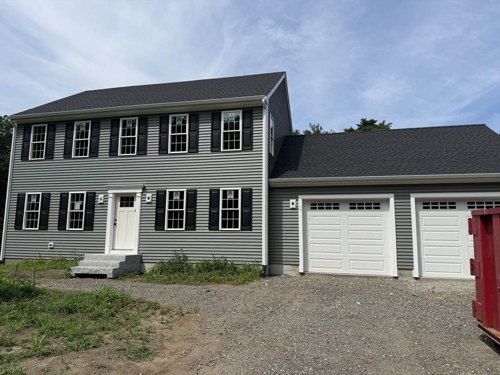 210 Pine St - Photo 1