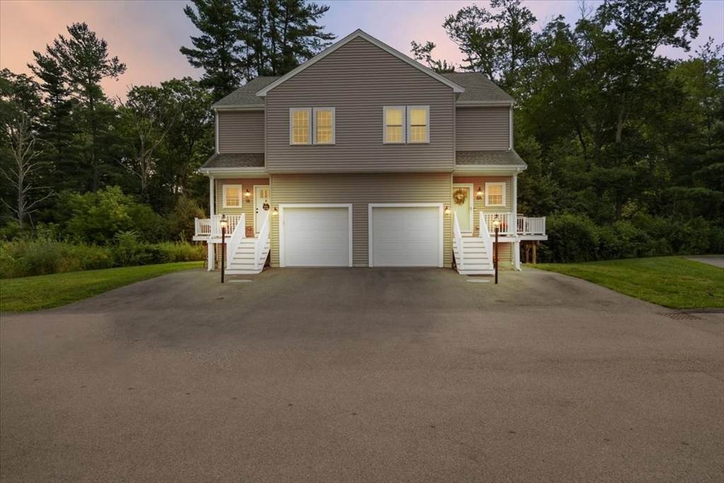55 Hamlen Street - Photo 1