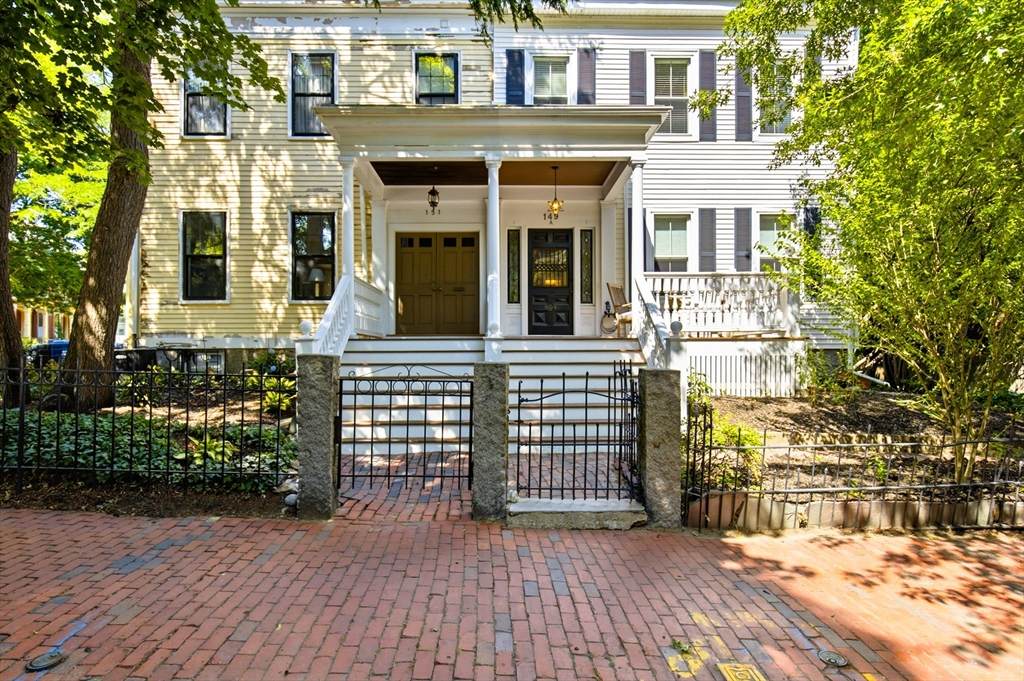 149a Bishop Allen Drive - Photo 1