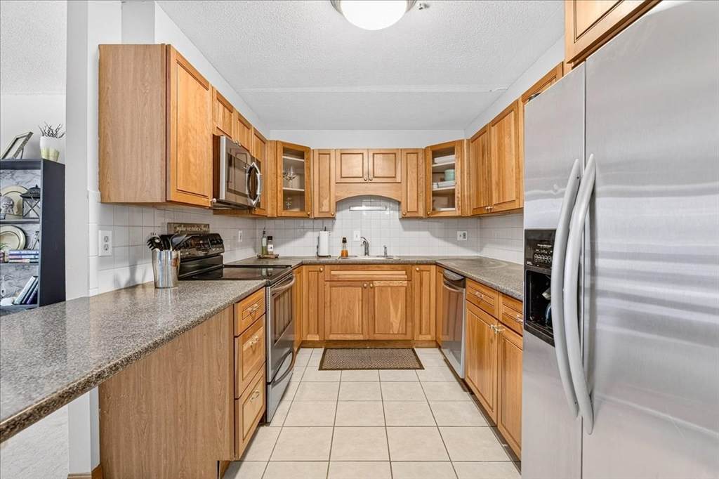 55 Tall Oaks Drive - Photo 1