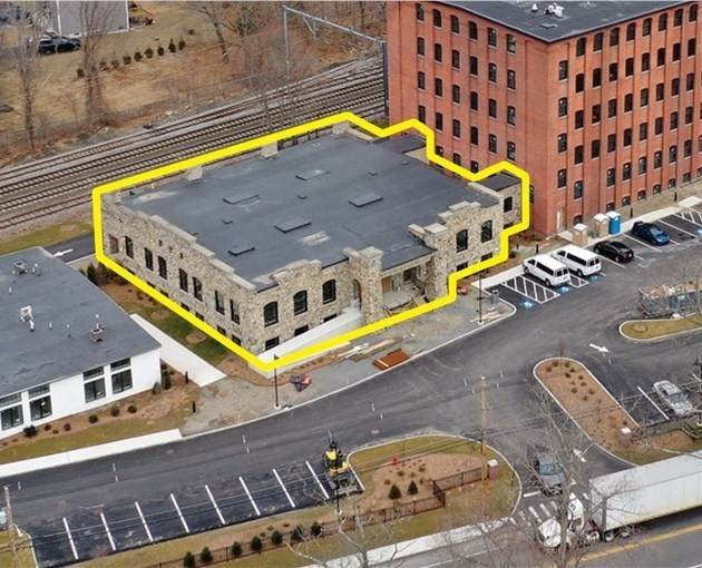 150 Oakland St - Photo 1