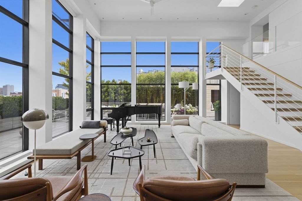 1200 Washington - Photo 1