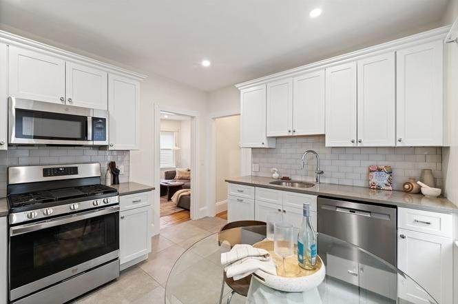 17 Belmont St - Photo 1