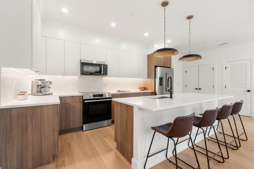 228 Washington Street - Photo 1