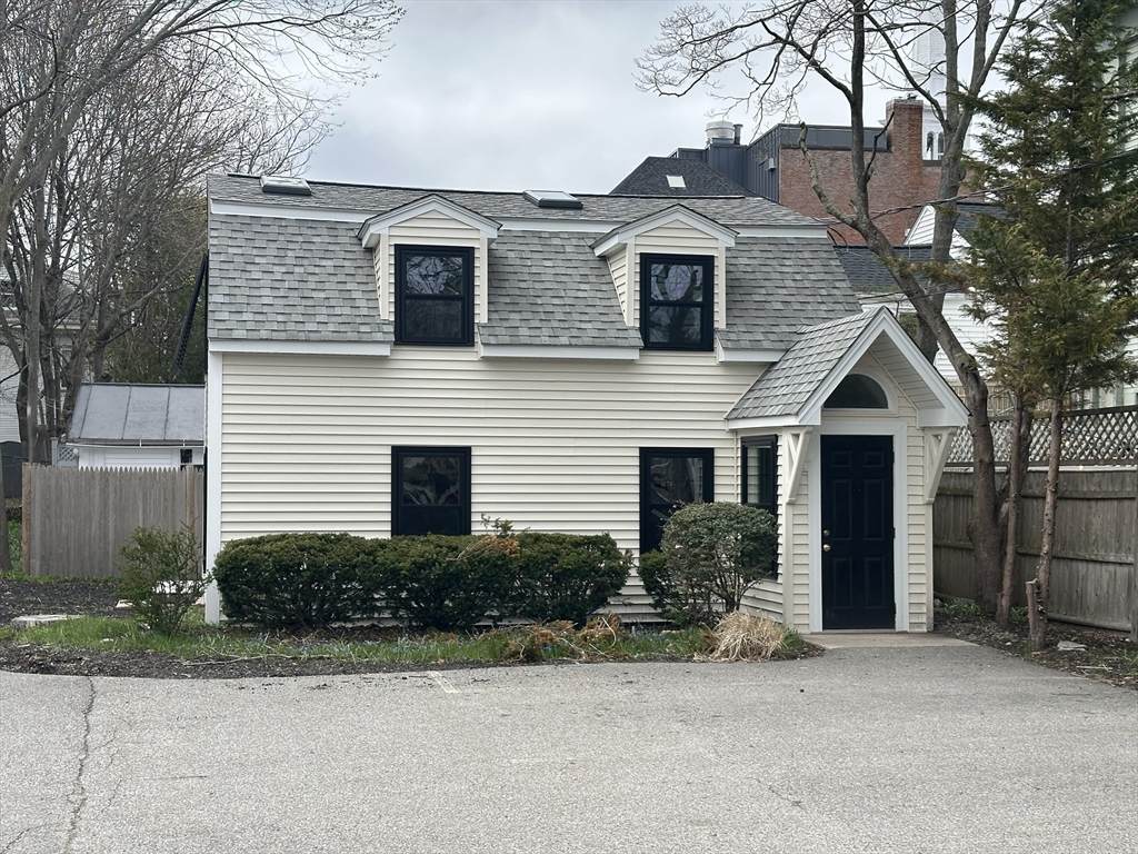 28 Green Street - Photo 1