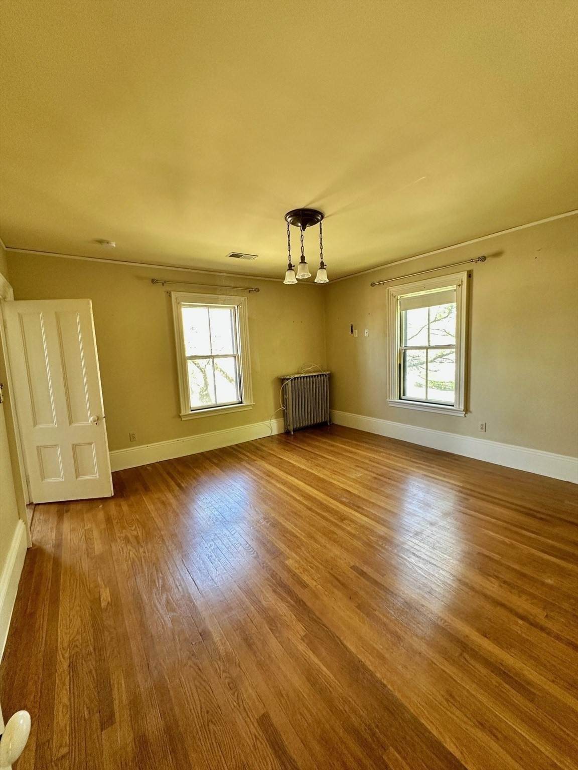 https://bt-photos.global.ssl.fastly.net/mlspin/orig_boomver_1_73570836_2.jpg