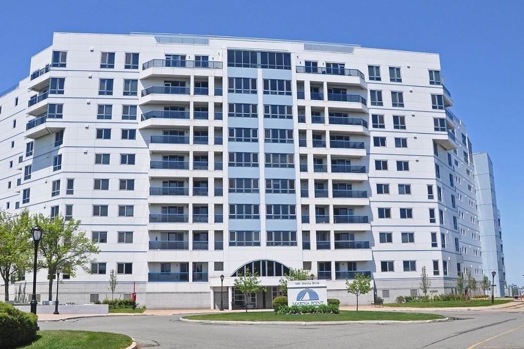 1001 Marina Dr - Photo 1