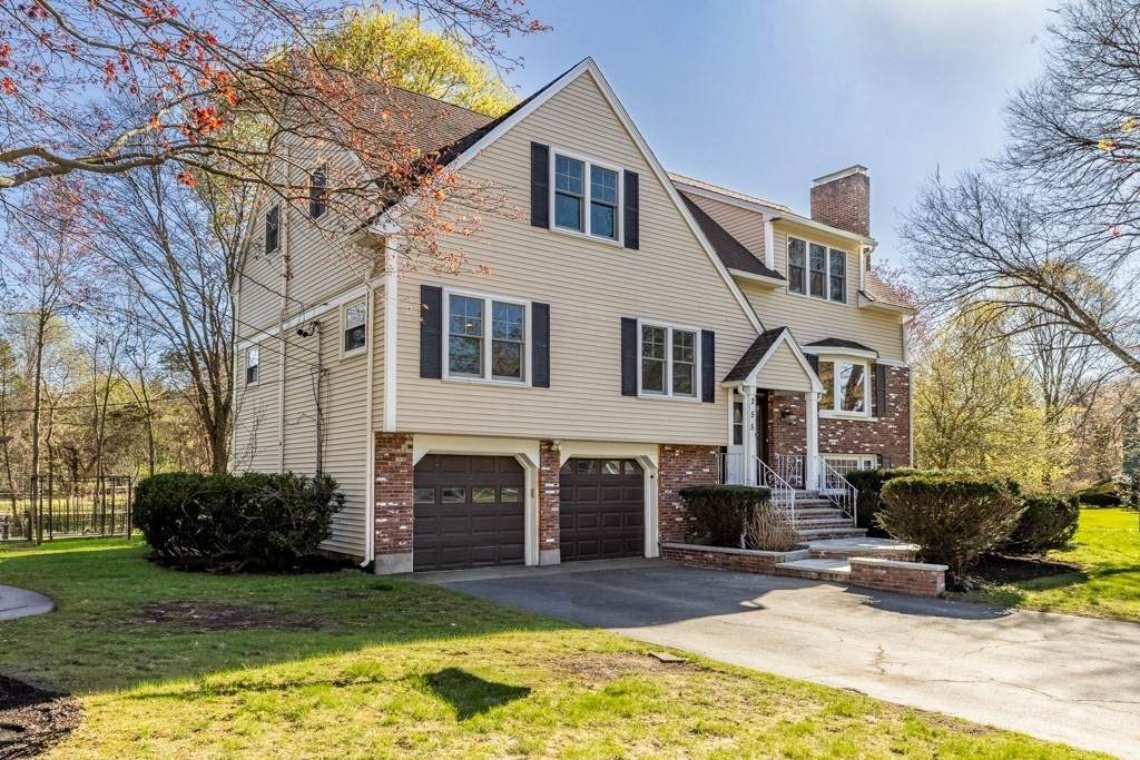 255 Worthen Rd East - Photo 1