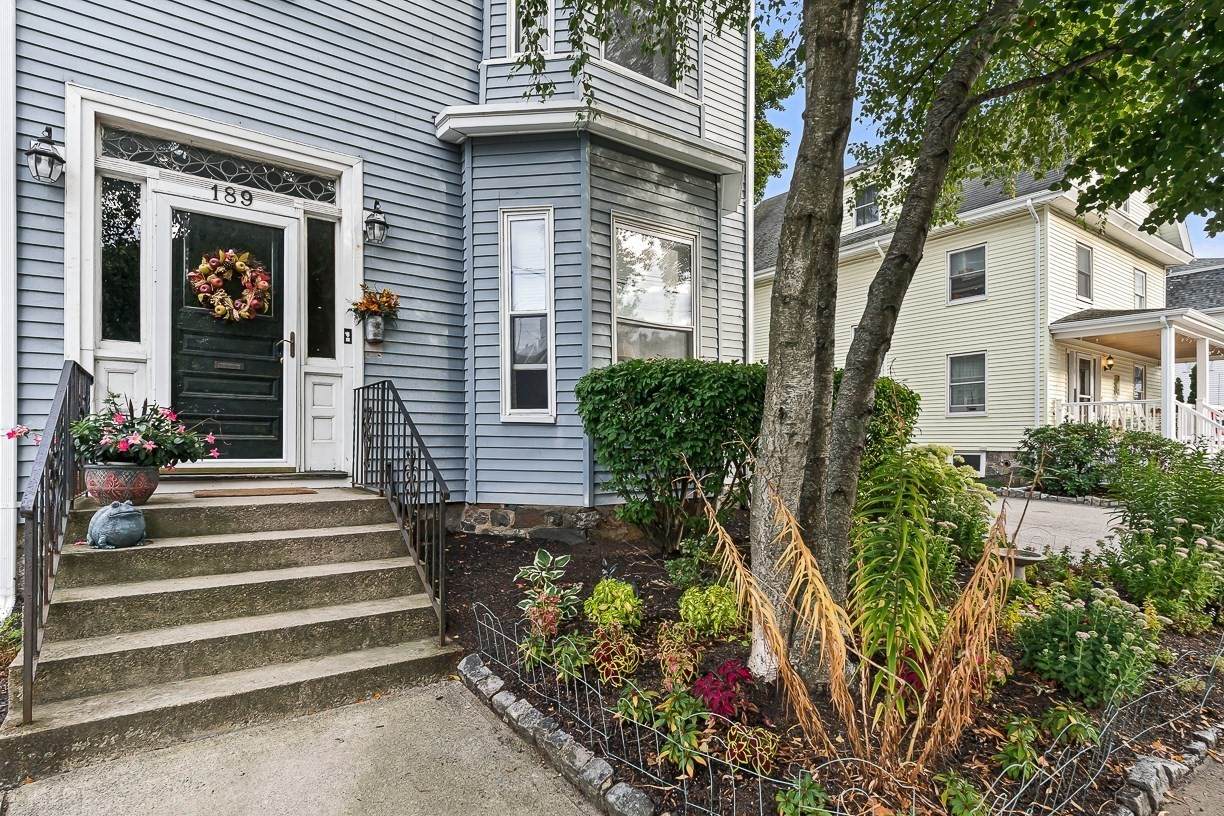 189 Washington St - Photo 1