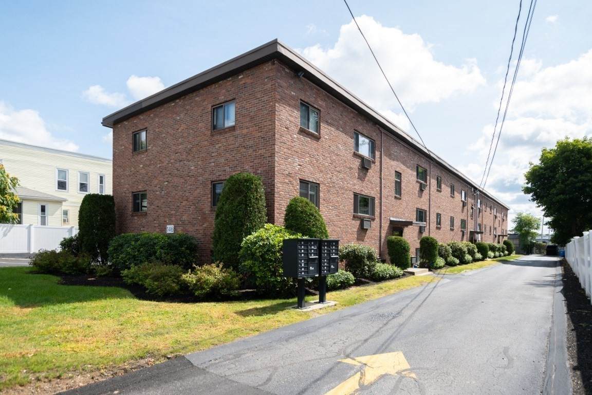 146 Willow Street - Photo 1