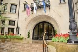 416 Commonwealth Ave - Photo 1