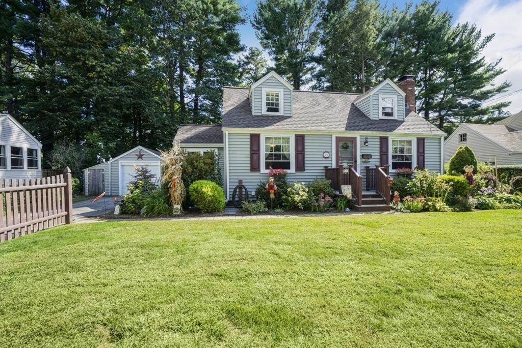 28 Londonderry Road - Photo 1