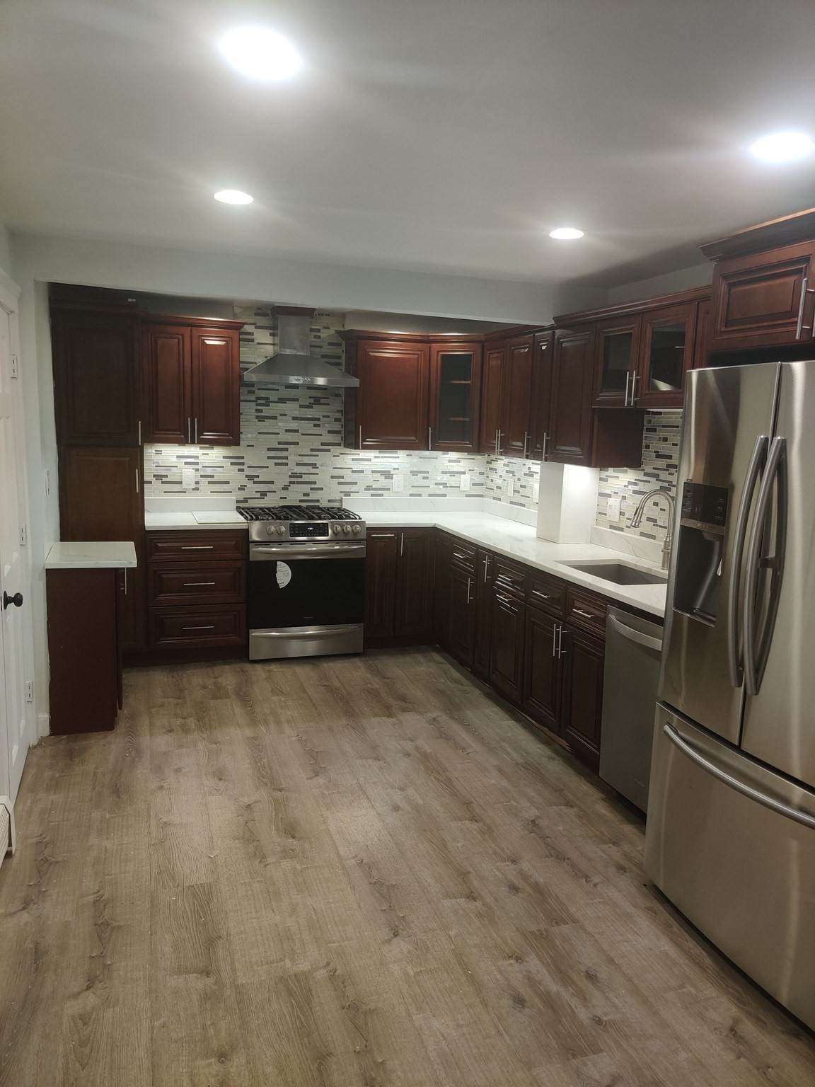53 7th St - Photo 1