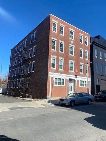 80 Orleans Street - Photo 1