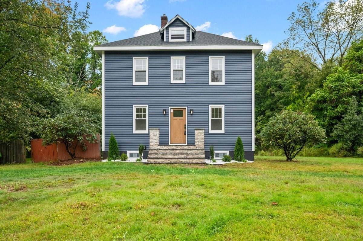1020 Russell Rd - Photo 1