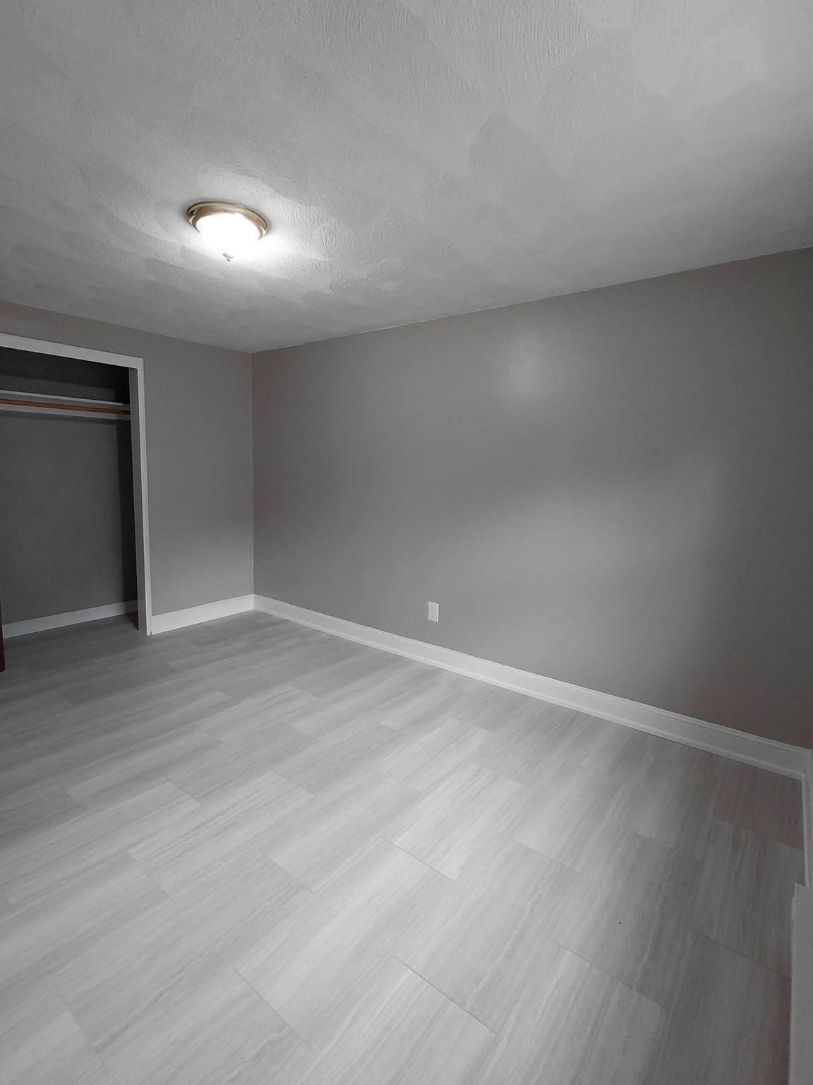 8 Walker Rd - Photo 1