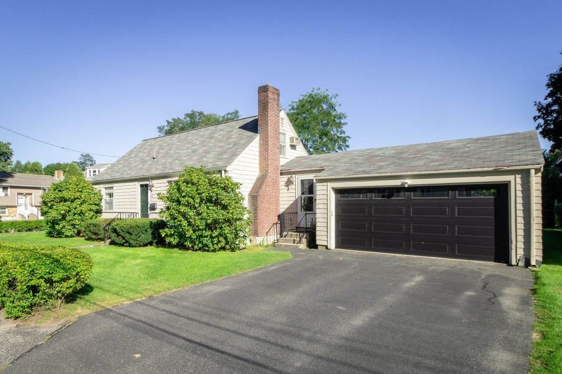 6 Albert St - Photo 1