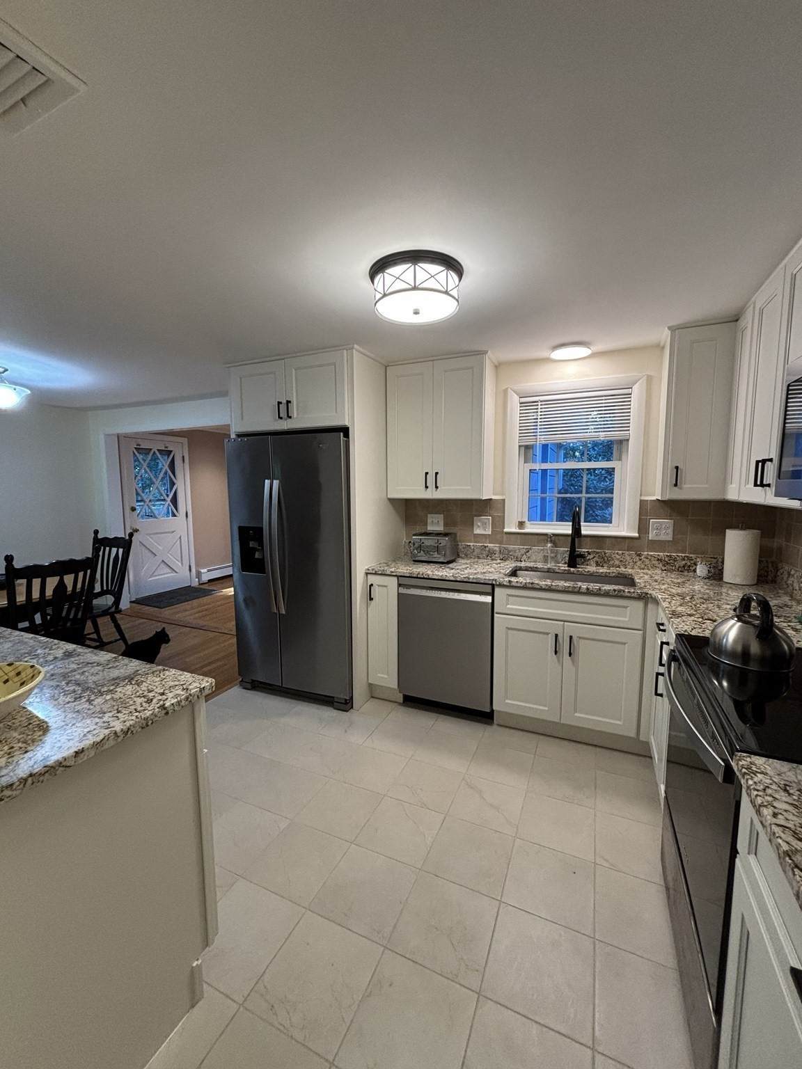 12 Hampton Road - Photo 1