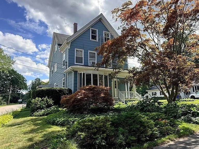 12 Pinehill St - Photo 1
