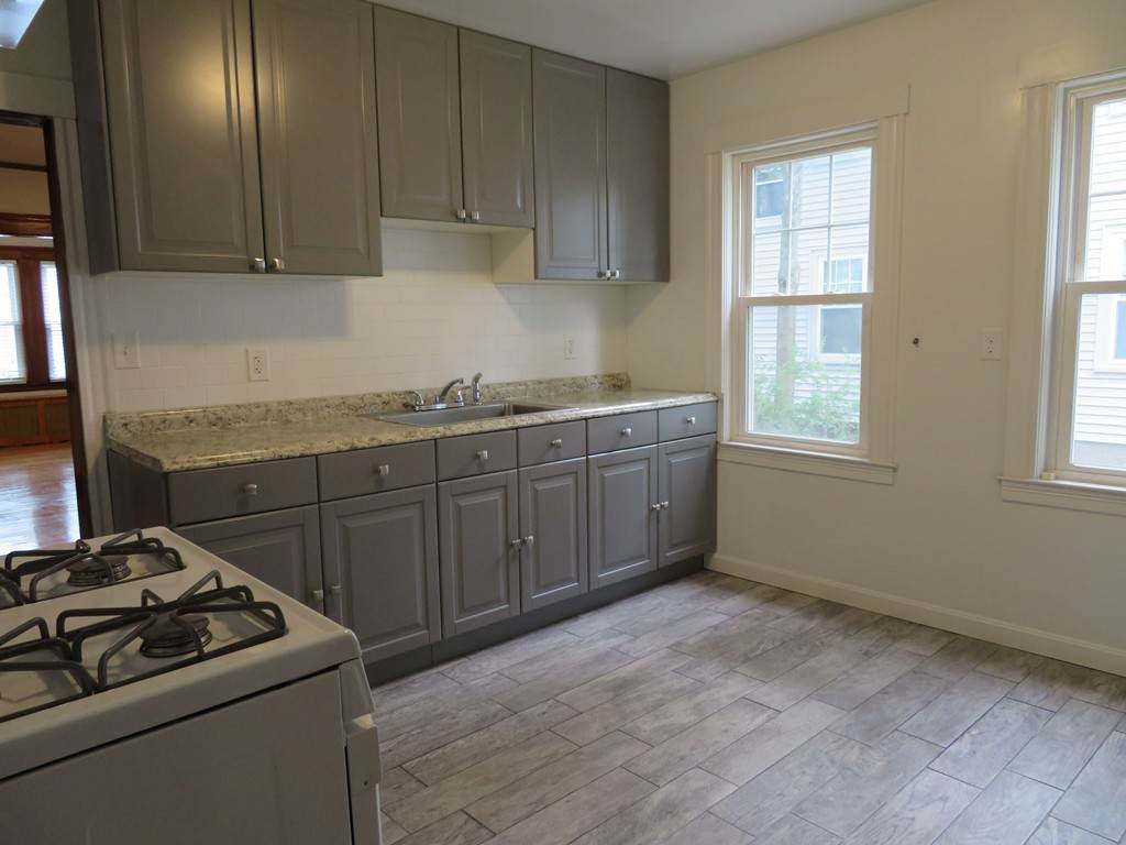 10-12 Fairlawn Road - Photo 1