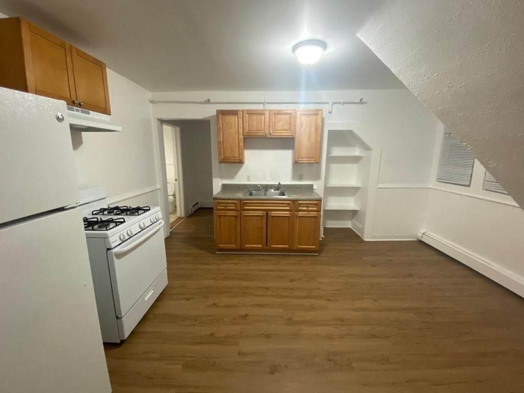 133 Chestnut - Photo 1
