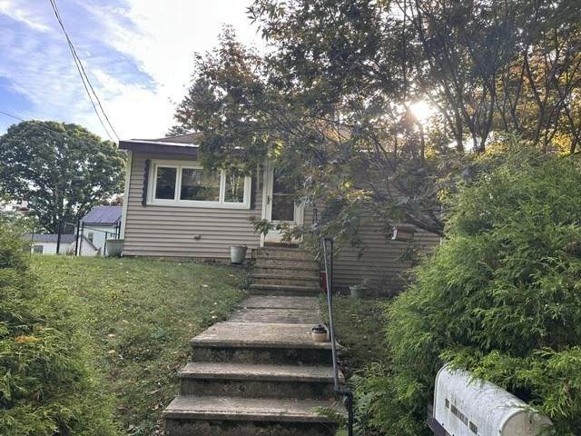 40 Williams Ave - Photo 1
