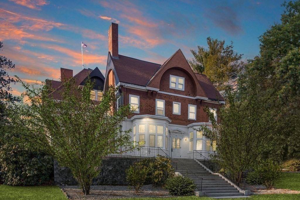 120 Hill Street - Photo 1