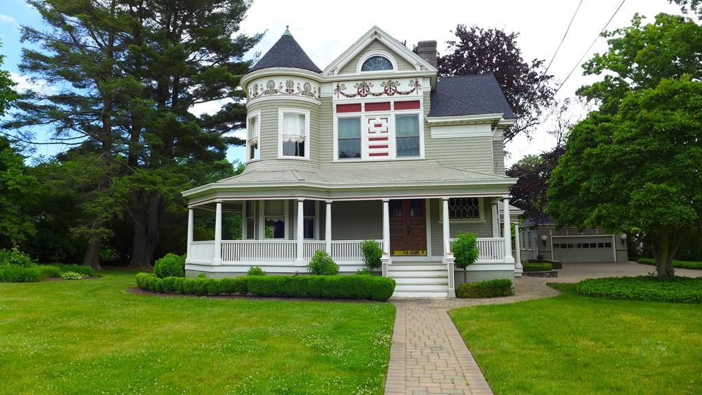 238 South Washington St - Photo 1