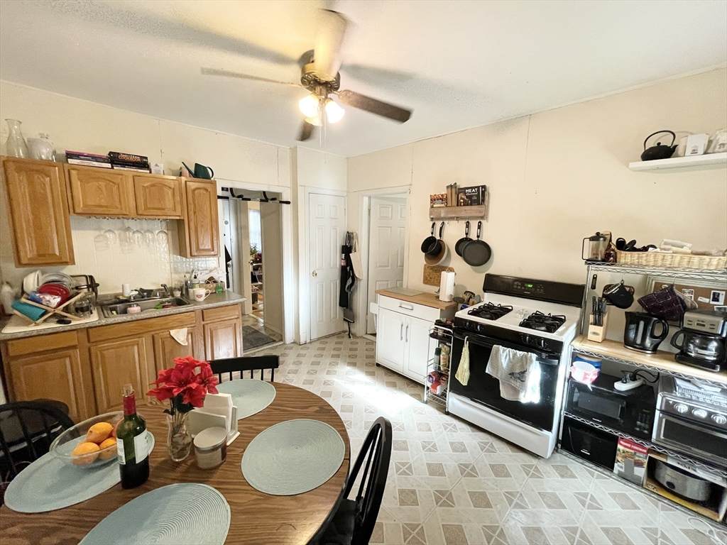 20 Howell Street - Photo 1