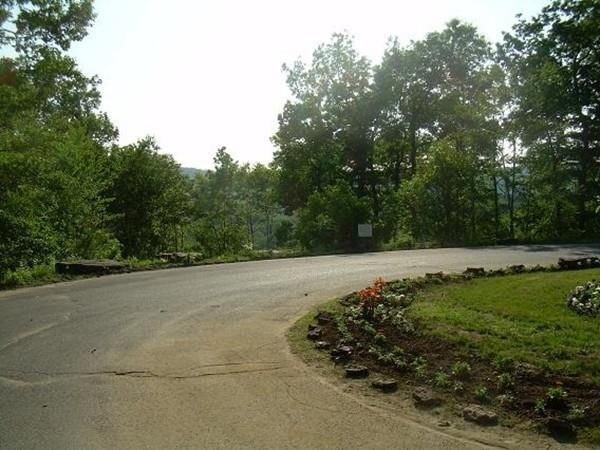 172 Highland Ave - Photo 1